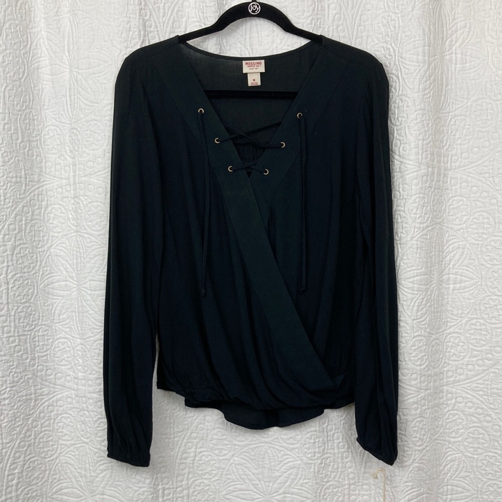 Mossimo Women’s Black Boho Lace Up Faux Wrap Top sz Medium NWT